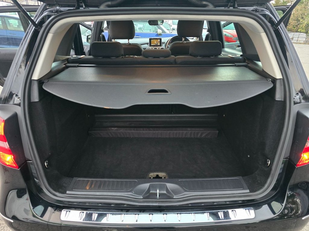 Used Mercedes-Benz B Class 2012 for sale - 76634969: Photo 43