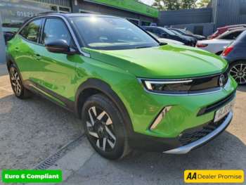 2022 (22) - 1.2 Elite Edition 5d 129 BHP in Green with 8,800 miles, 1 owner, full servi 5-Door