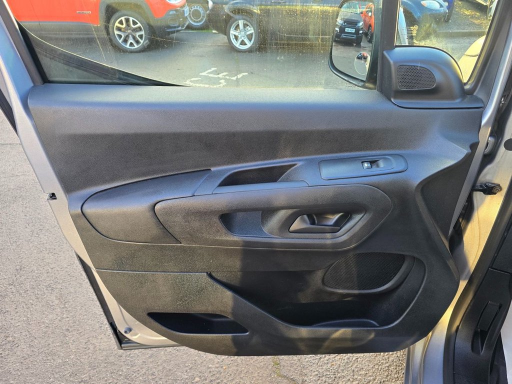 Used Citroen Berlingo 2020 for sale - 76724686: Photo 32