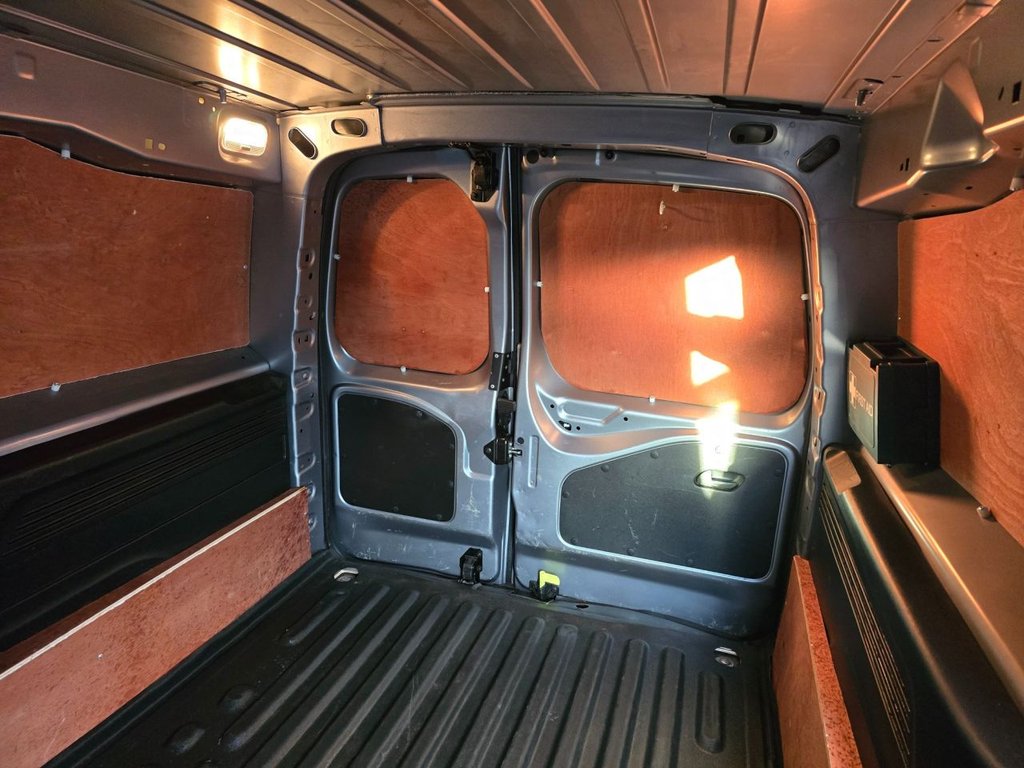 Used Citroen Berlingo 2020 for sale - 76724686: Photo 35