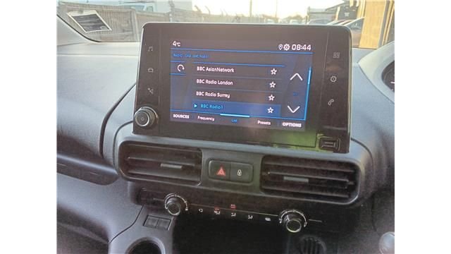 Used Peugeot Partner 2023 for sale - 77227045: Photo 13