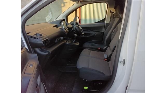 Used Peugeot Partner 2023 for sale - 77227045: Photo 18