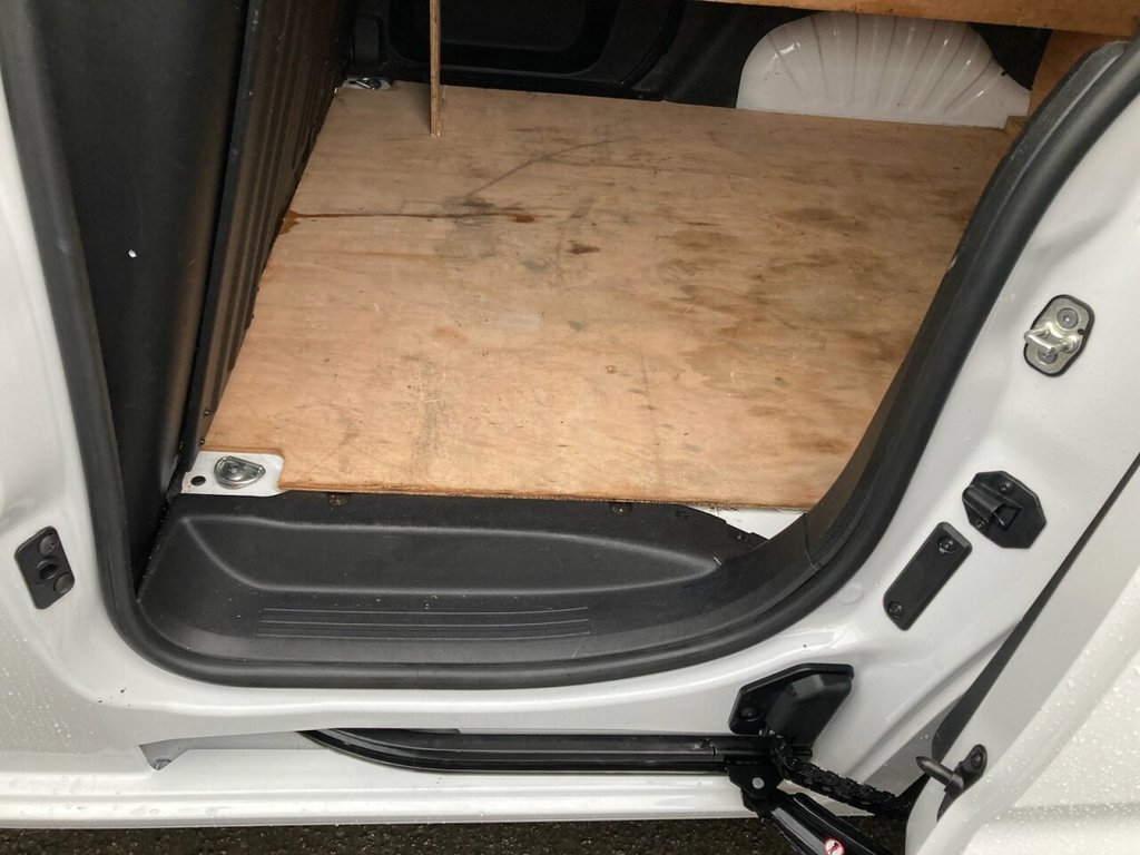 Used Peugeot Partner 2023 for sale - 77227045: Photo 38