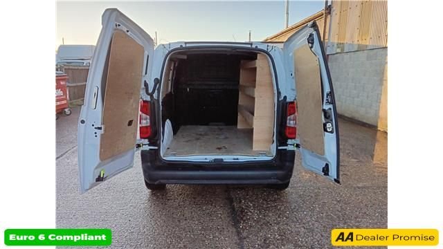 Used Peugeot Partner 2023 for sale - 77227045: Photo 7