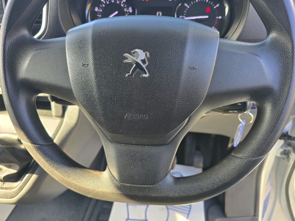 Used Peugeot Expert 2022 for sale - 76634911: Photo 18