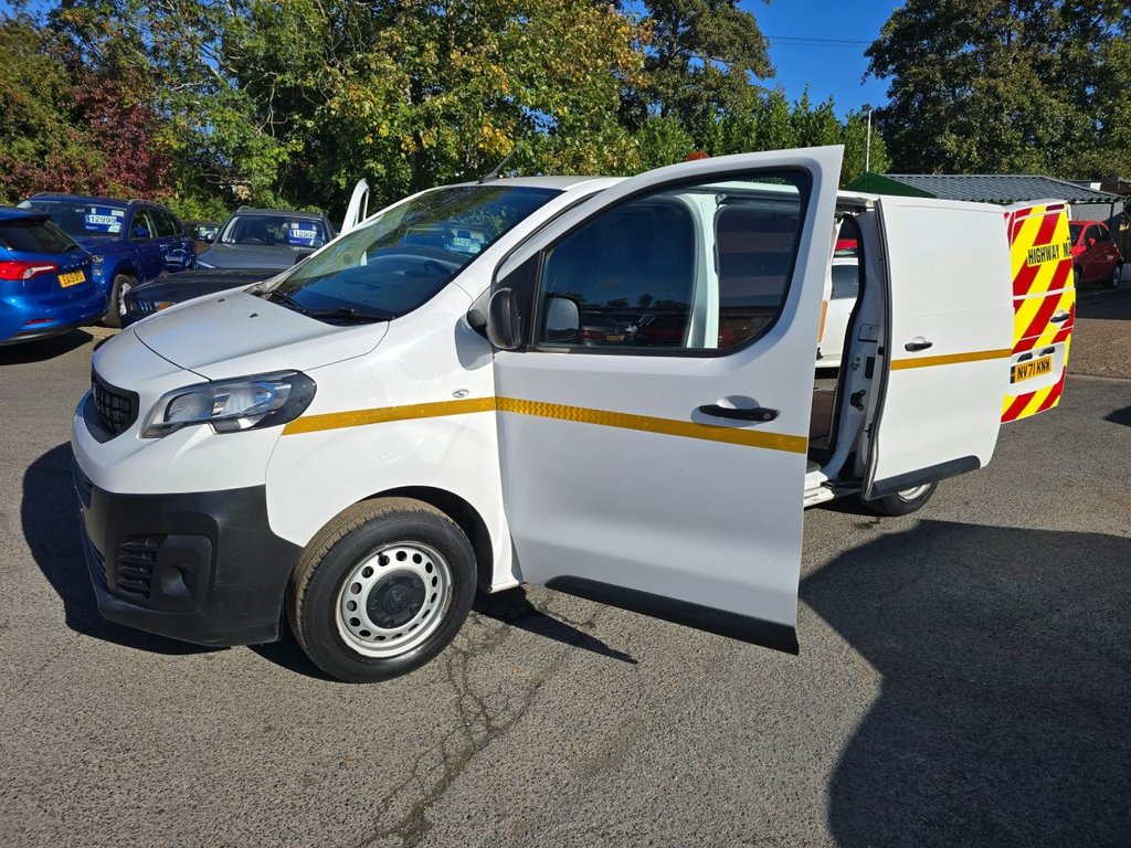 Used Peugeot Expert 2022 for sale - 76634911: Photo 49