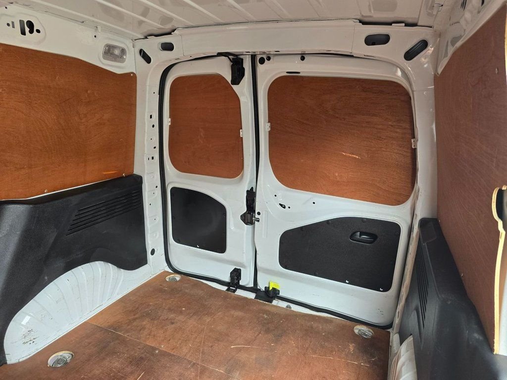 Used Peugeot Partner 2020 for sale - 76634870: Photo 29