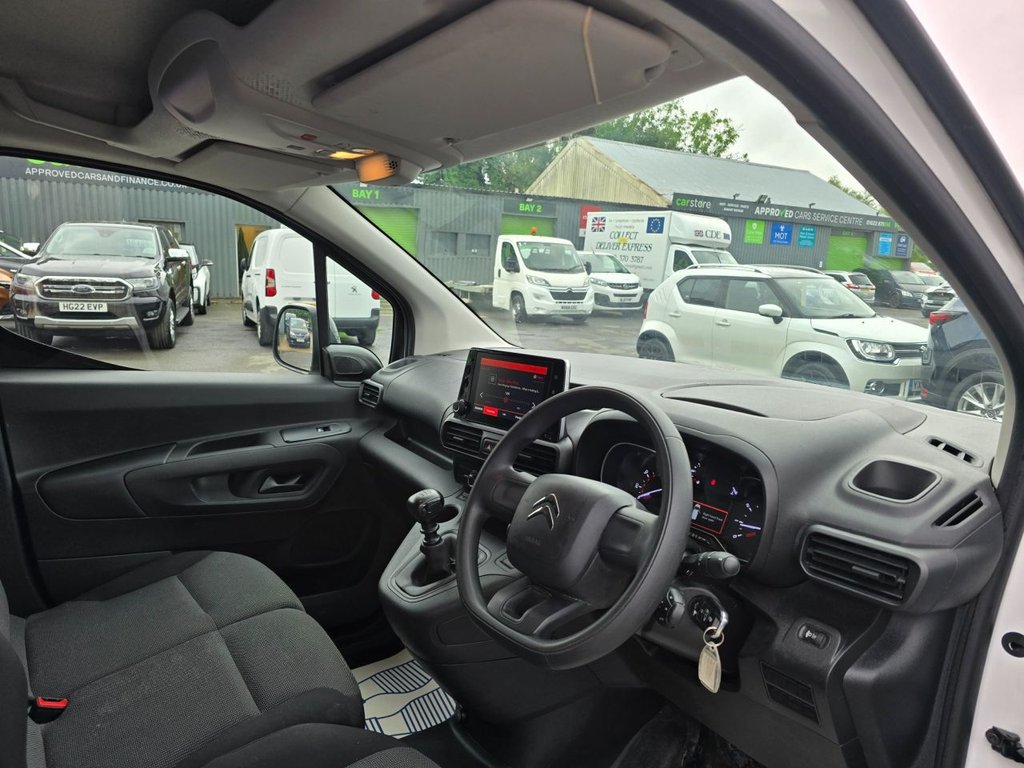 Used Citroen Berlingo 2021 for sale - 76634940: Photo 16