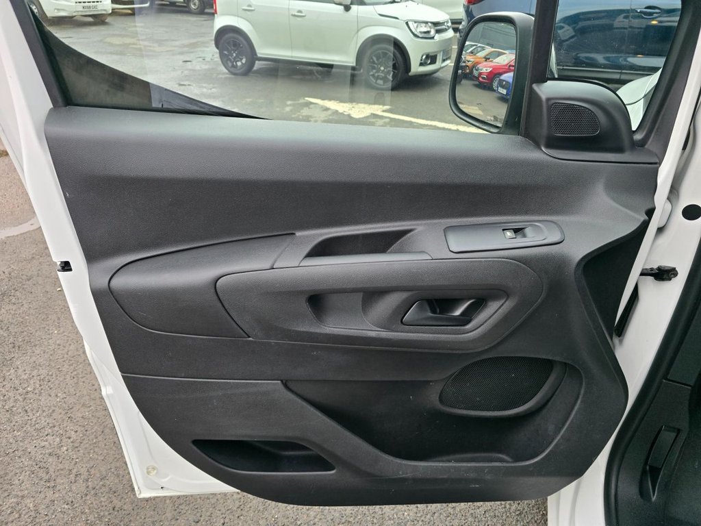 Used Citroen Berlingo 2021 for sale - 76634940: Photo 33