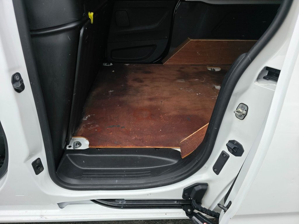 Used Citroen Berlingo 2021 for sale - 76634940: Photo 38