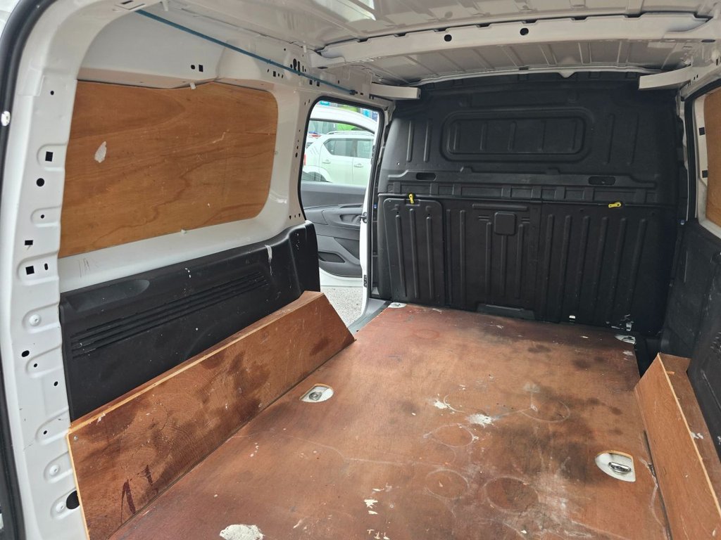 Used Citroen Berlingo 2021 for sale - 76634940: Photo 42