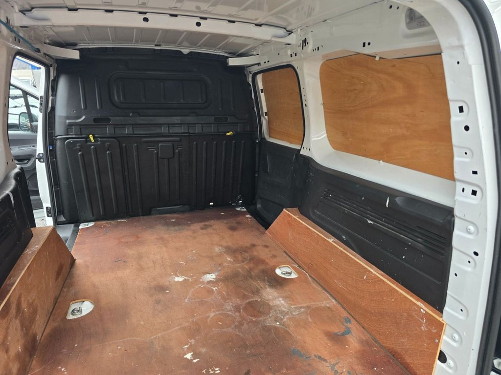 Used Citroen Berlingo 2021 for sale - 76634940: Photo 43