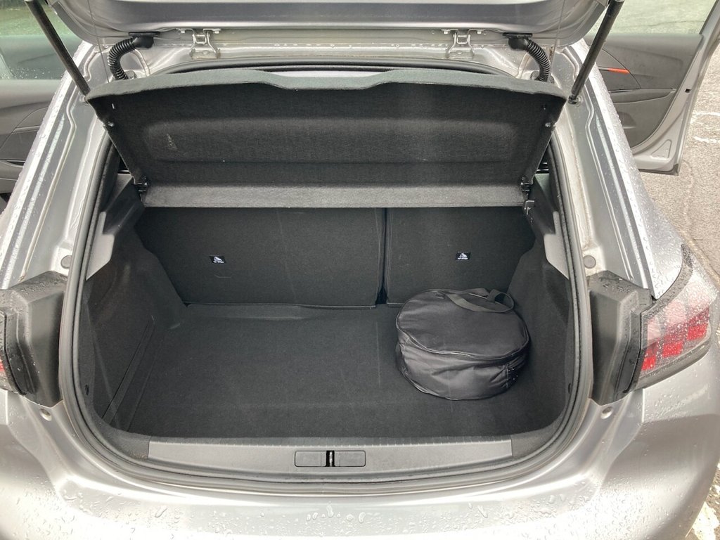 Used Peugeot 208 2026 for sale - 77672637: Photo 41