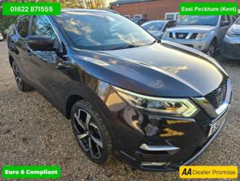 2020 (20) - 1.3 DIG-T Tekna in black with 28,400 miles, 1 owner, full service history. 5-Door