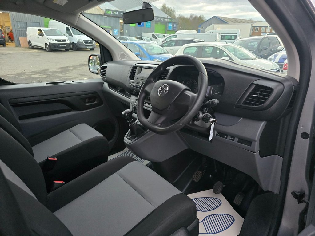 Used Vauxhall Vivaro Life 2020 for sale - 76642523: Photo 15