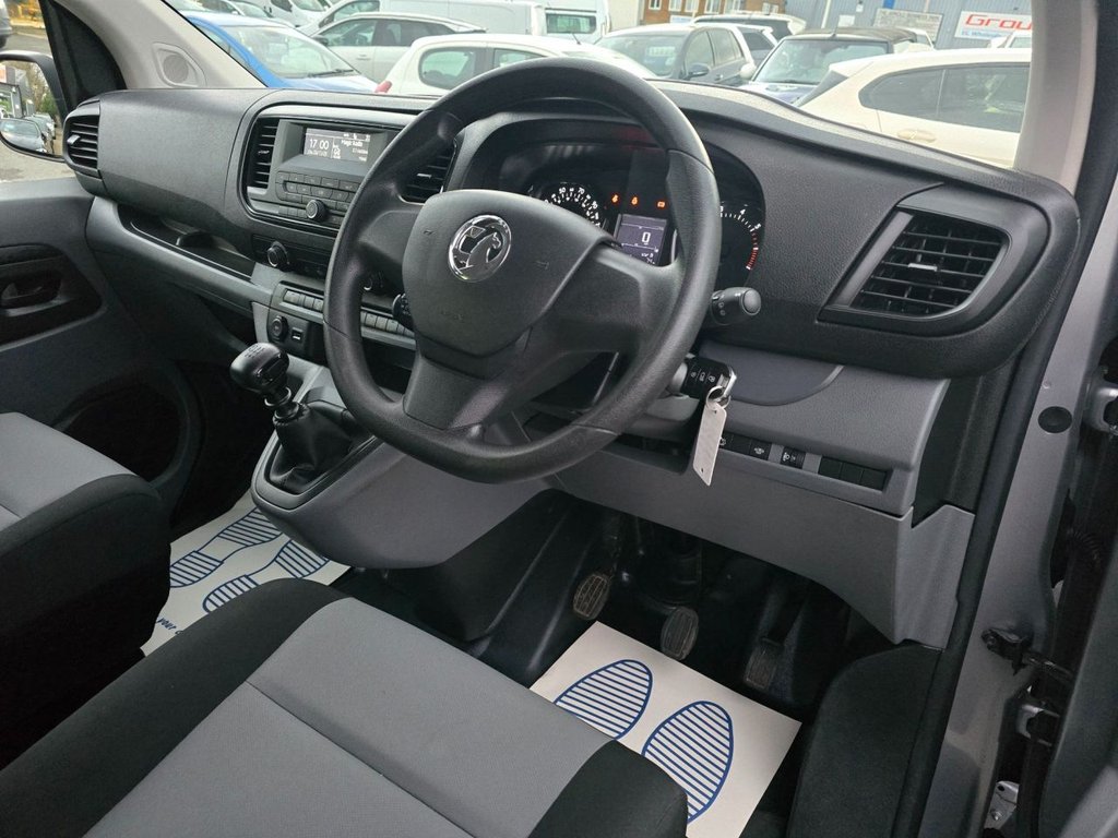 Used Vauxhall Vivaro Life 2020 for sale - 76642523: Photo 16