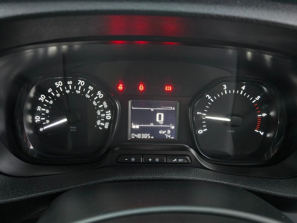 Used Vauxhall Vivaro Life 2020 for sale - 76642523: Photo 18