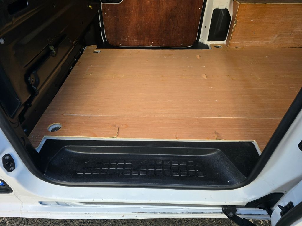 Used Peugeot Expert 2021 for sale - 76634835: Photo 37