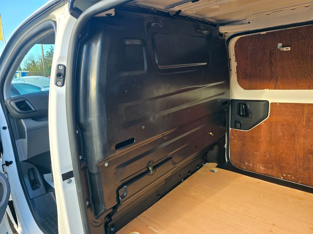 Used Peugeot Expert 2021 for sale - 76634835: Photo 38