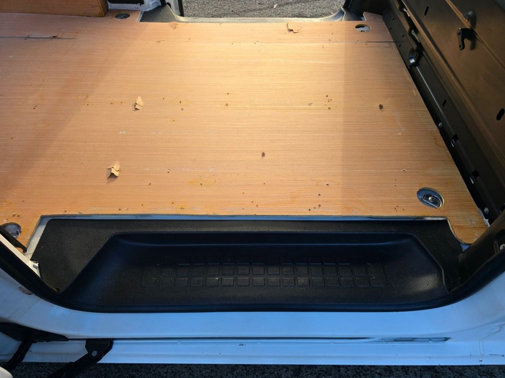 Used Peugeot Expert 2021 for sale - 76634835: Photo 48