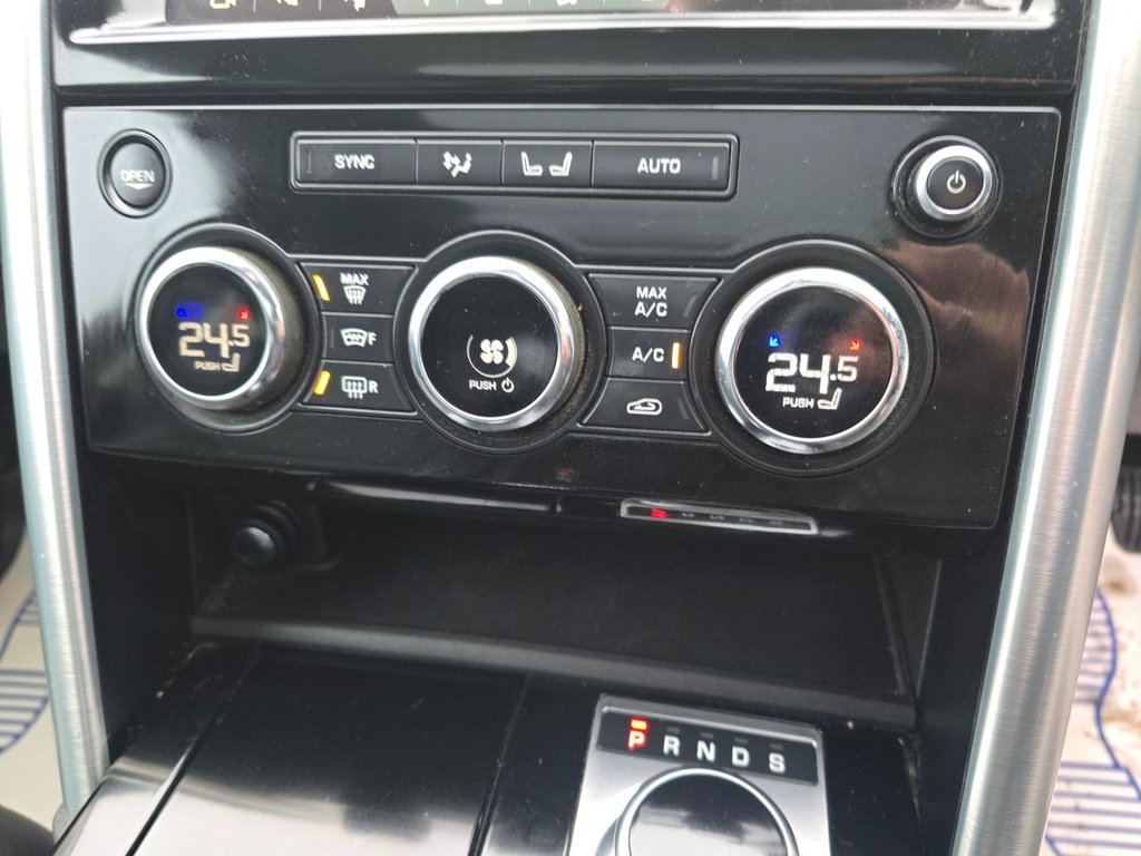 Used Land Rover Discovery 2020 for sale - 77122015: Photo 21