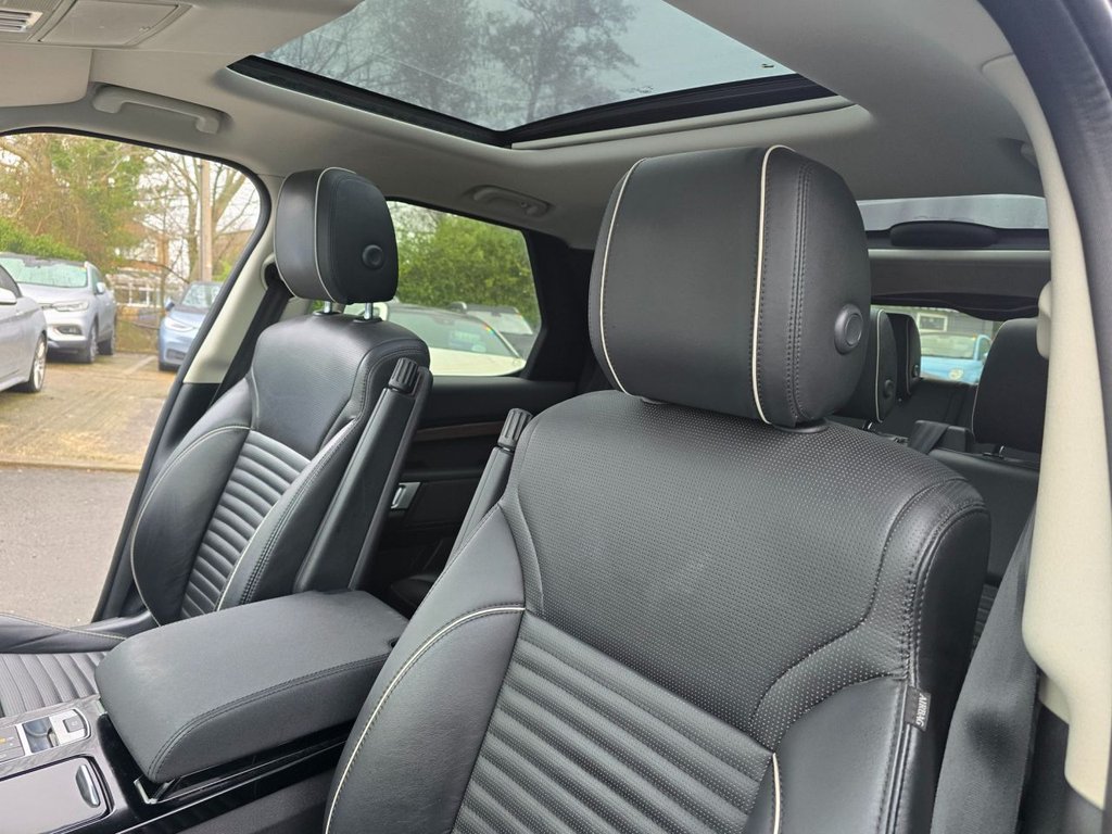 Used Land Rover Discovery 2020 for sale - 77122015: Photo 31