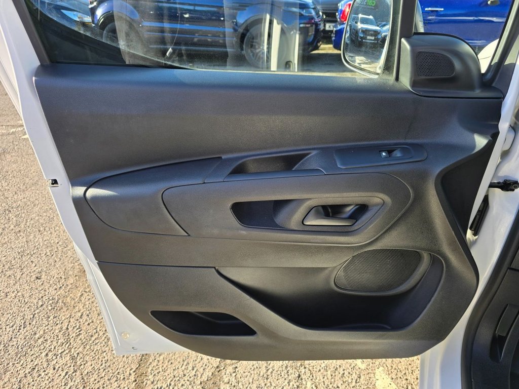 Used Citroen Berlingo 2021 for sale - 76631722: Photo 33