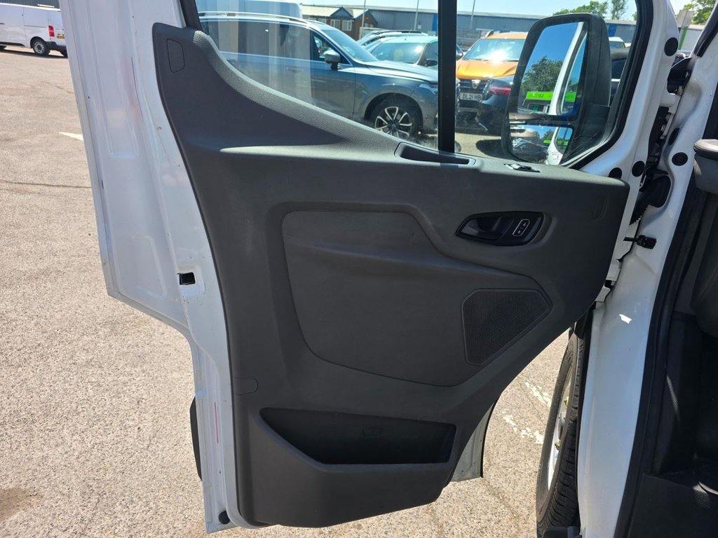 Used Ford Transit 2021 for sale - 76634925: Photo 43