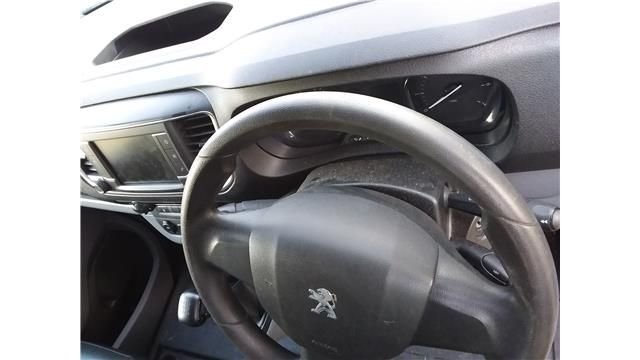 Used Peugeot Expert 2020 for sale - 76660640: Photo 10