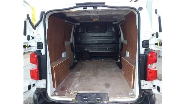 Used Peugeot Expert 2020 for sale - 76660640: Photo 6