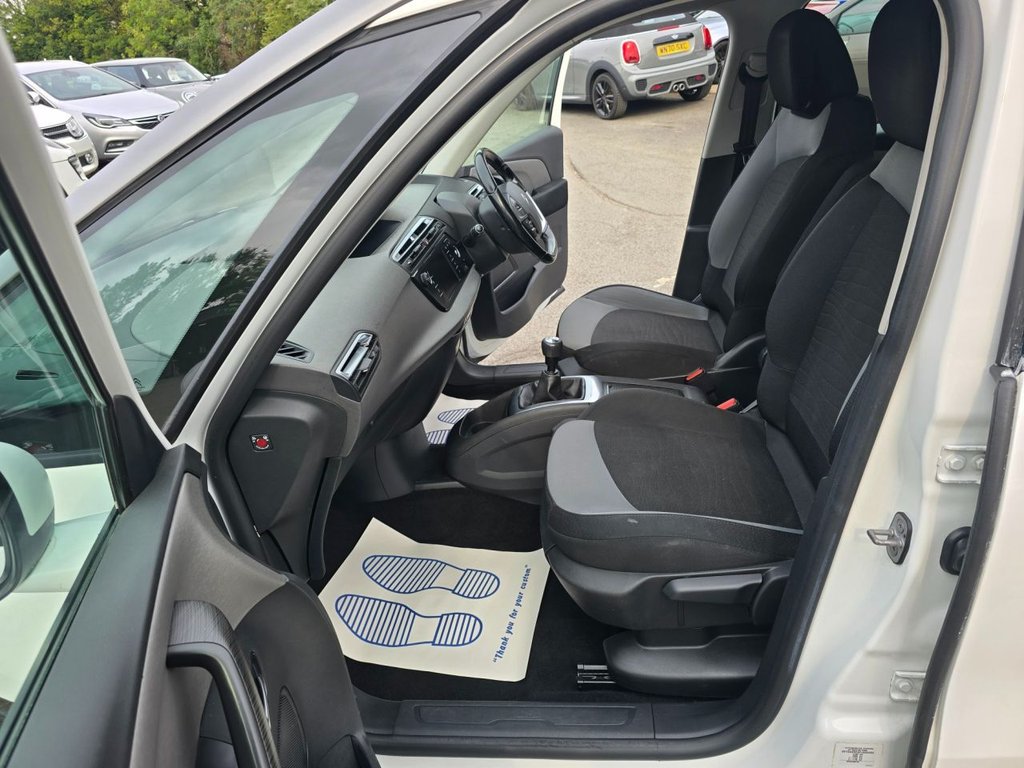 Vehicle 33