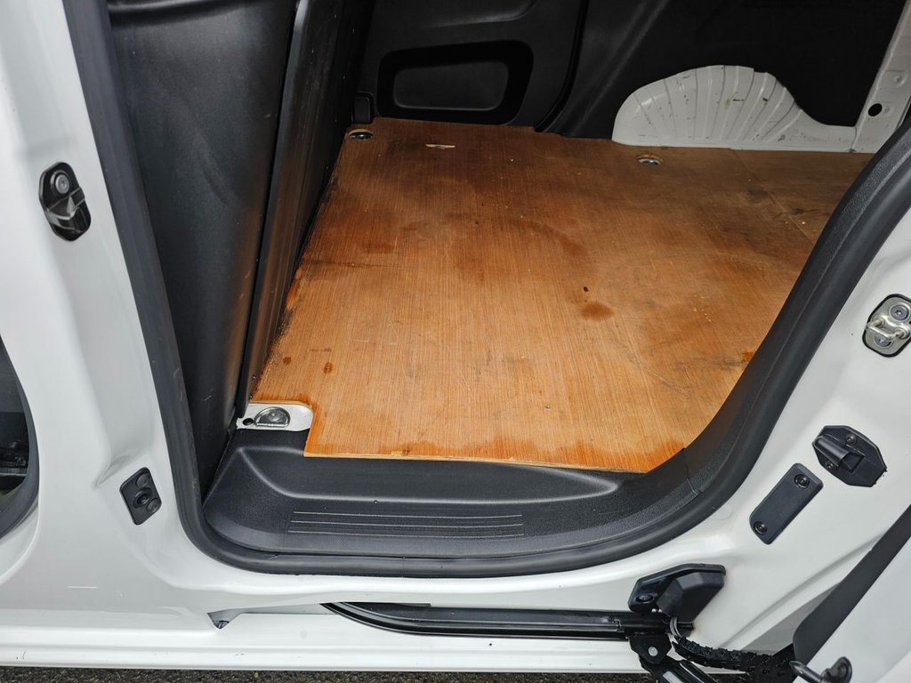 Used Peugeot Partner 2021 for sale - 77313650: Photo 35