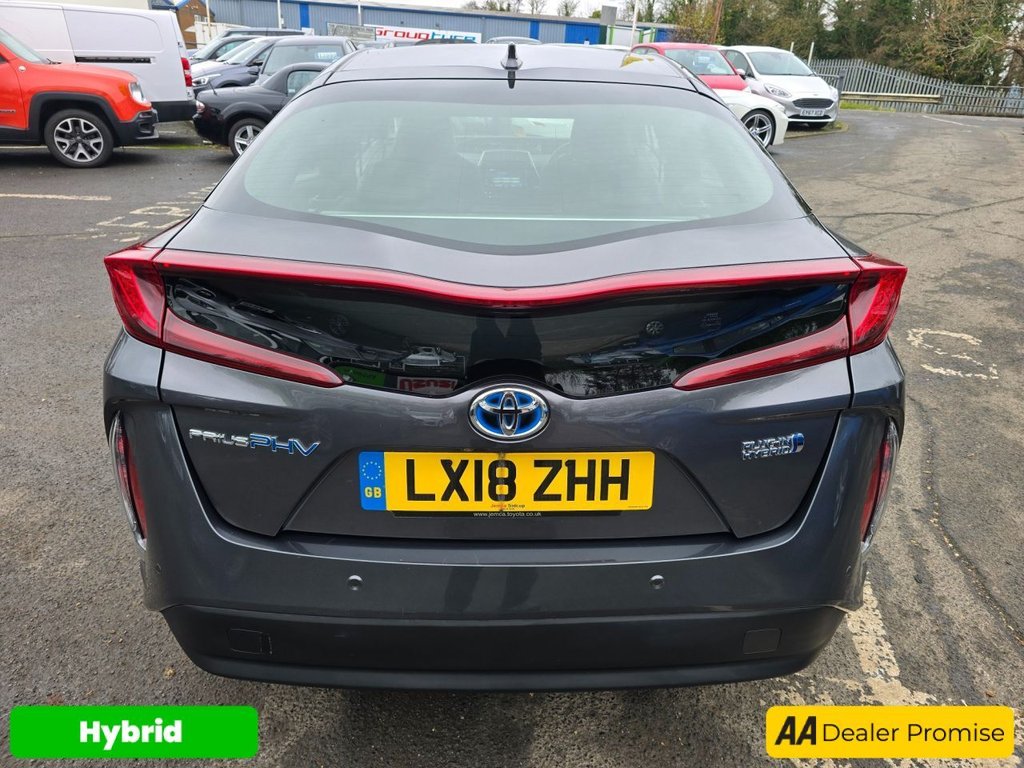 Used Toyota Prius 2018 for sale - 76703761: Photo 10