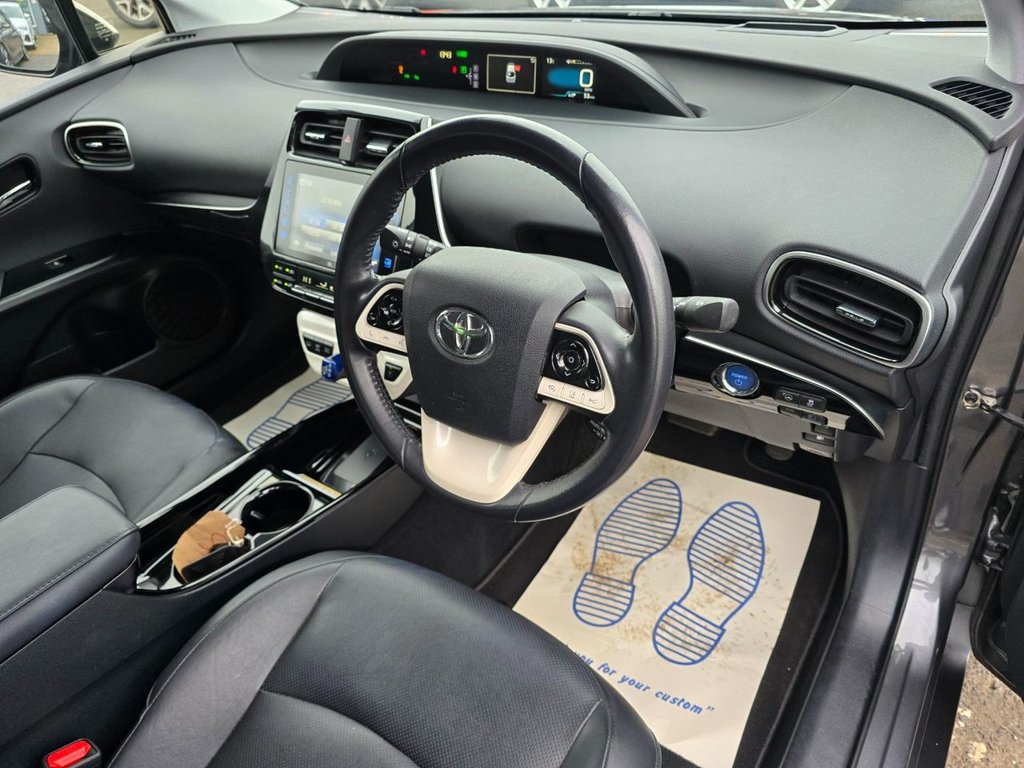 Used Toyota Prius 2018 for sale - 76703761: Photo 16