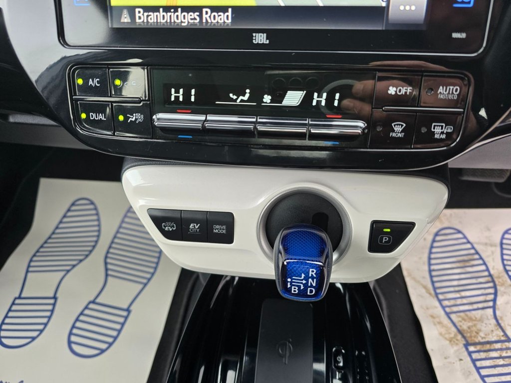 Used Toyota Prius 2018 for sale - 76703761: Photo 20