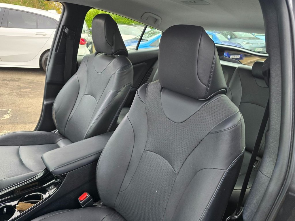 Used Toyota Prius 2018 for sale - 76703761: Photo 29