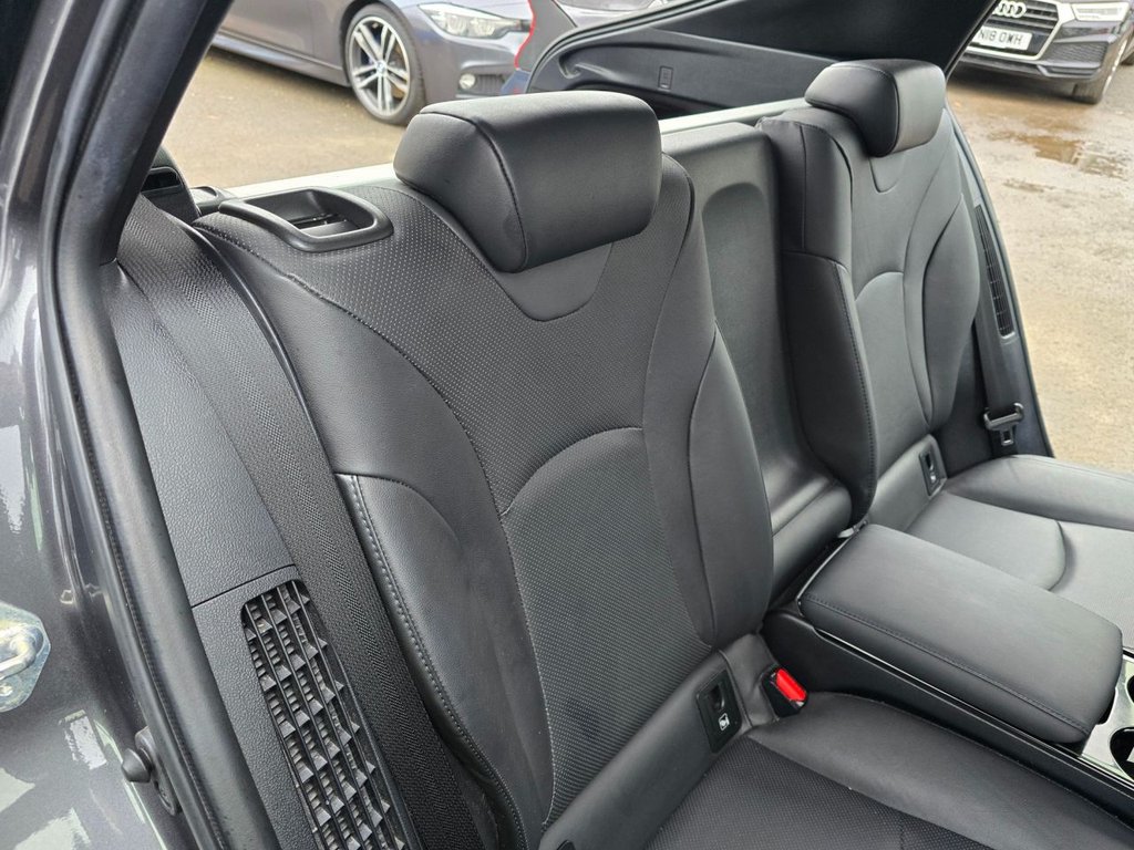 Used Toyota Prius 2018 for sale - 76703761: Photo 43