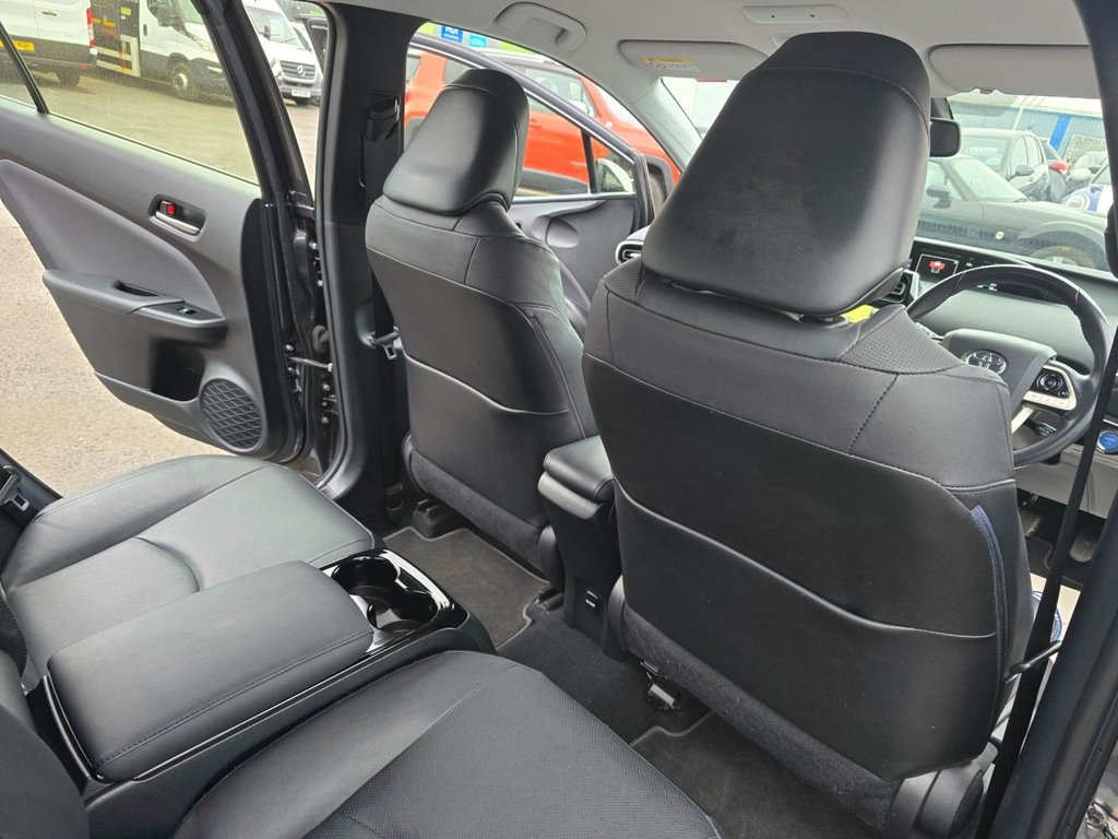 Used Toyota Prius 2018 for sale - 76703761: Photo 45