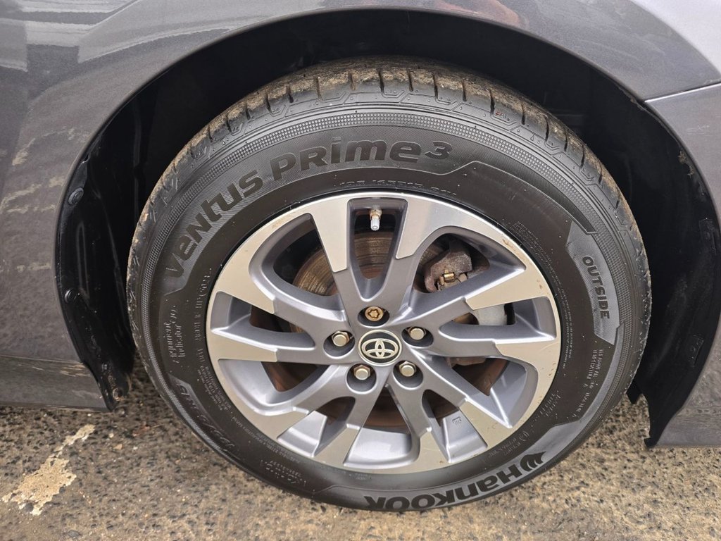 Used Toyota Prius 2018 for sale - 76703761: Photo 49