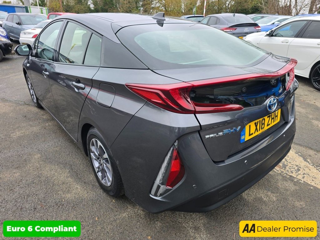 Used Toyota Prius 2018 for sale - 76703761: Photo 9