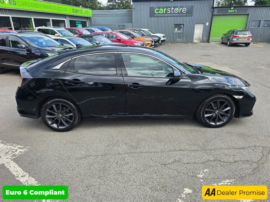 Used Honda Civic 2021 for sale - 76634840: Photo 15