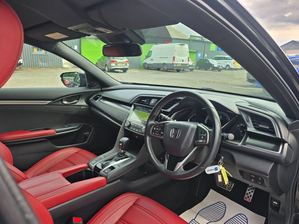 Used Honda Civic 2021 for sale - 76634840: Photo 18