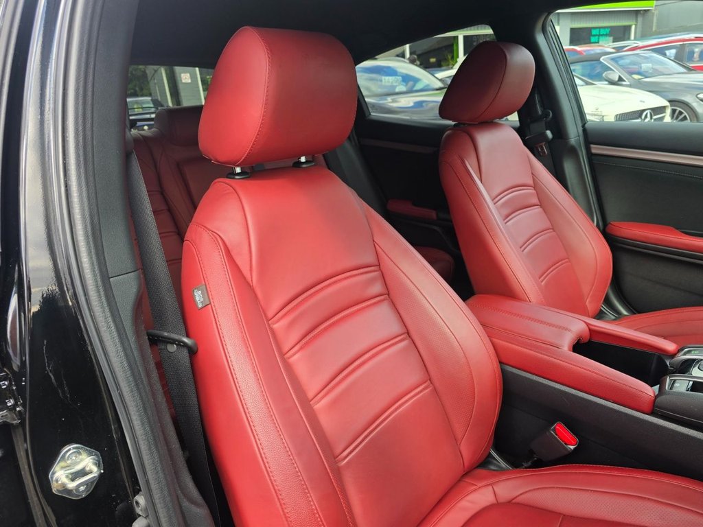 Used Honda Civic 2021 for sale - 76634840: Photo 24