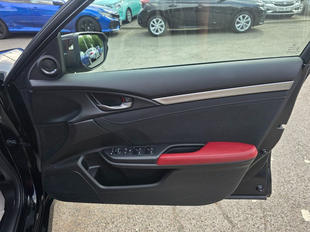 Used Honda Civic 2021 for sale - 76634840: Photo 28