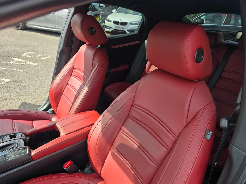 Used Honda Civic 2021 for sale - 76634840: Photo 31