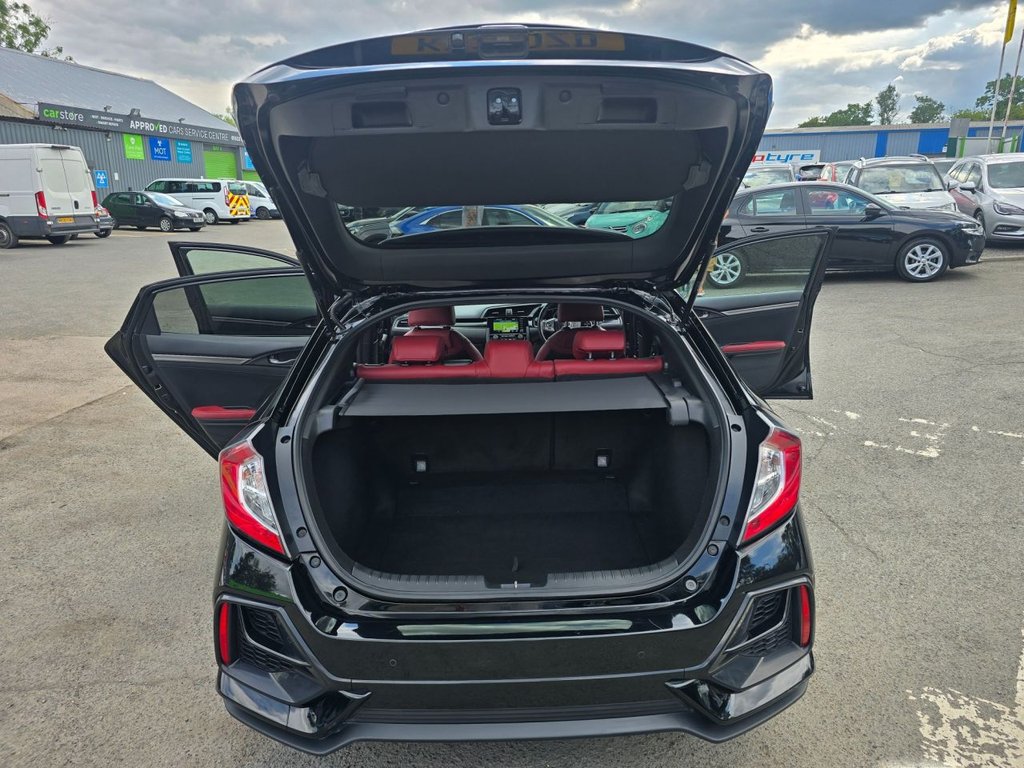 Used Honda Civic 2021 for sale - 76634840: Photo 41