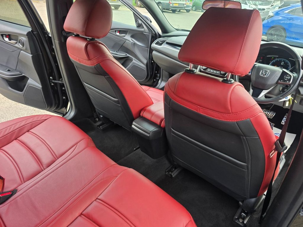 Used Honda Civic 2021 for sale - 76634840: Photo 46