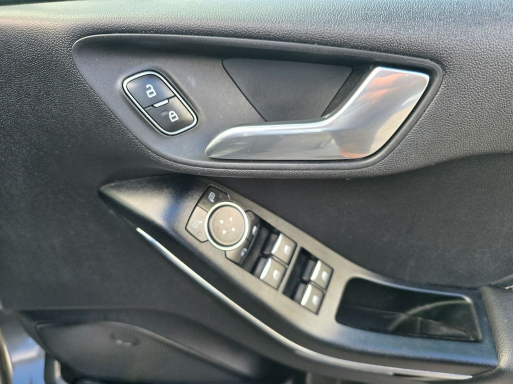 Used Ford Fiesta 2018 for sale - 76634881: Photo 28