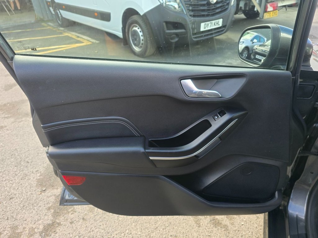 Used Ford Fiesta 2018 for sale - 76634881: Photo 35