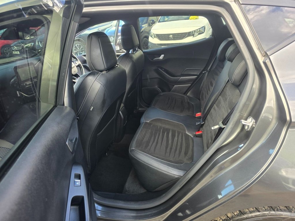 Used Ford Fiesta 2018 for sale - 76634881: Photo 40